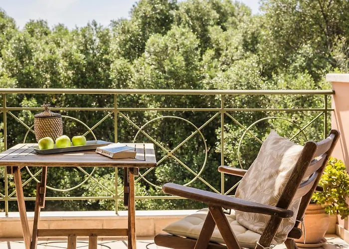 Oleanna - Elena Svoronata