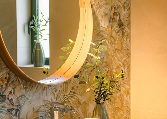 Oleanna - Elena Svoronata