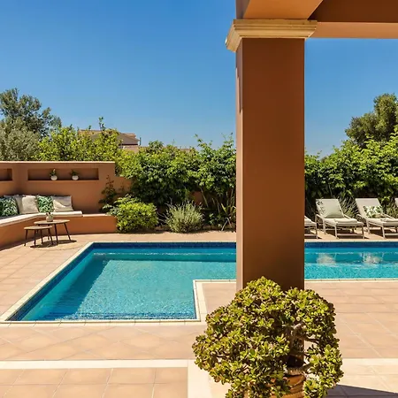 Villa Oleanna - Elena *