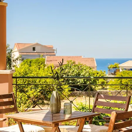 Villa Oleanna - Elena Zvoronáta